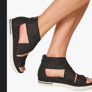 Eileen Fisher Sport Platform Sandal